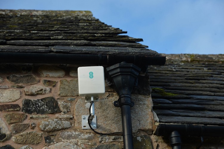 EE's new 4G antenna for rural homes